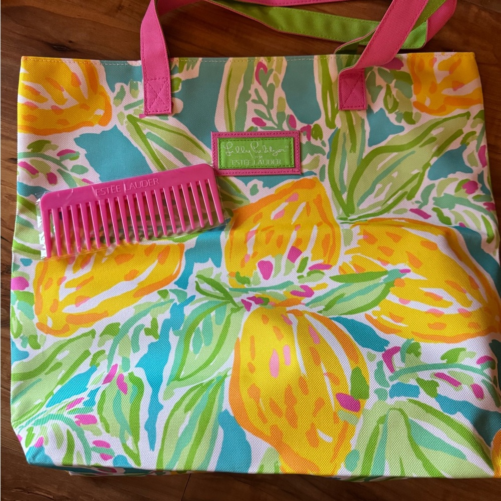 Lilly Pulitzer for Estee Lauder tote